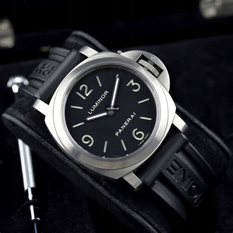 panerai pam 00176 price|Panerai luminor base price.